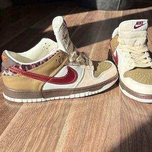 Nike Dunk low retro. Womens 7.5